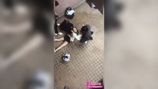 Đã public còn threesome ngay ngoài ban công chung cư
