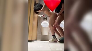 dỗi ny nên phải bú cu giảng hòa ngay