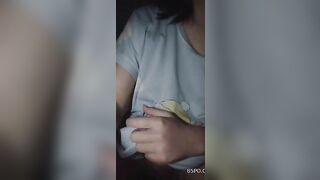 ĐANG HỌC BÀI, THÌ E LÊN CƠN NỨNG