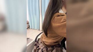 Stripchat Yiyi cô học sinh lồn không lông dâm đãng lúc nào lồn cũng ướt nhẹp p3