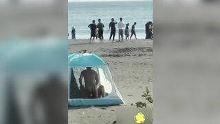 cặp đôi địt nhau public ngoài bãi biển cực chill