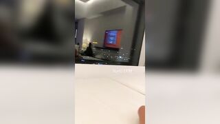 BÚ CU LÀM E SUÝT CHỚ