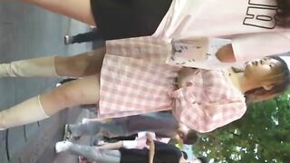 Đi chơi vs e người yêu, Quay lén dưới váy Phát Hiện Lông lồn rậm rạp phần 2