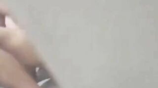 Giật mình tưởng tiếng gì, hé cửa ra thấy cha đang đụ chị dâu đụ kiểu chả quan tâm ai.