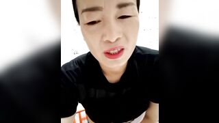 Chị mb u50 vú to đít bự khoe hàng thủ dâm 3