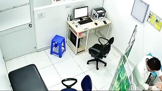 MBBg Đi khám lồn ở Bệnh viện tư, Bị hack cam quay Lén MBbG cực nứng