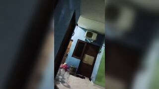 Bà cô họ cưỡng ép thằng cháu 16 tuổi đụ nhau, khi nó sang nhà chơi