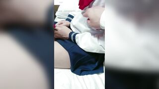 Dụ dỗ gạ chịch được em học sinh mới lớn đi khách sạn quan hệ tình dục không bao