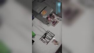 Quay lé nphòng bên em nứng quá tự thủ dâm