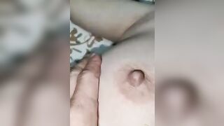Cái lồn non tơ của bé em mũm mĩm nhà thằng bạn