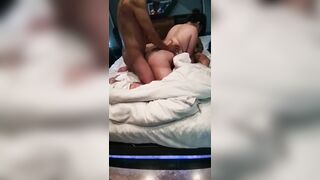 Địt tập thể chị mbbg béo múp vú to lồn khít địt gãy cu dâm đãng
