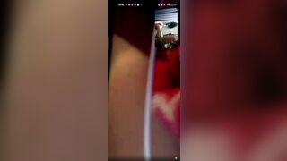 Call sex với bé lớp 10 dụ em nhét bàn chải vô lòn P2