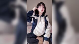 hs lớp 11 lồn múp nhảy tiktok khỏa thân