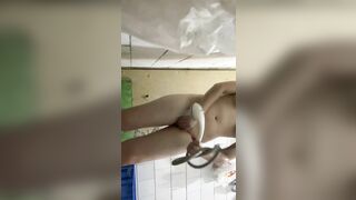 em teen mặt ngây thơ bị bạn trai dụ quay clip đi tắm #2