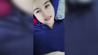 Vay tiền em họ không có trả, chị gái đành trả bằng đụ không bao.
