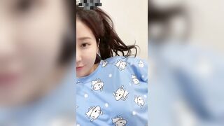 Clip Sex Em teen vú to dáng đẹp show hàng trước gương