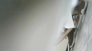 Quay lén E Sinh viên Năm nhất đi đái, Lồn rậm Lông đái cực nứng loli