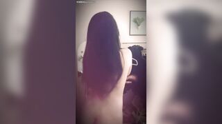 Hoàng Trang 2k5 khỏa thân nhảy tiktok