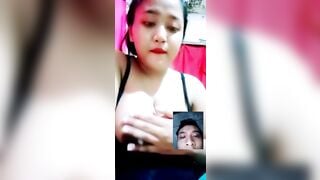 Gái bầu vú to call video với trai