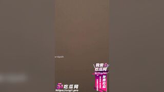 Chỉ mới vài tháng mà em teen dâm từ em sinh viên ngây thơ đã trở thành con đĩ dâm dục