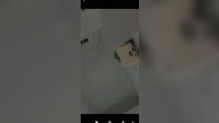 Call video chat sex với em rau dâm đg tắm vạch lồn ra cho a xem để a sục p1