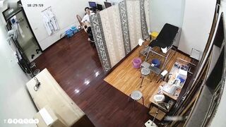 hack cam bác sĩ chịch bệnh nhân sau giờ làm việc - phần 1