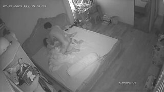 Hack cam quay lén đời sống tình dục của đôi vk ck dâm đãng sắm cả ghế tình yêu để đụ3