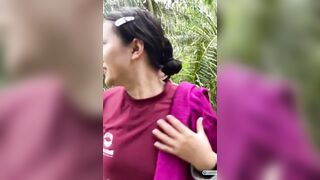 Cùng chị dâu dâm mông to trốn ra sau vườn vụng trộm còn đụ trần cực xung