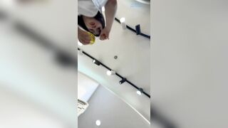 Quay lén quần lót em teen mông to bên trong trung tâm thương mại