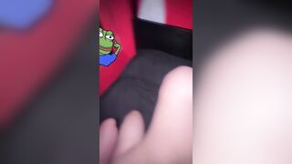 Fwb cùng em nhân viên bar