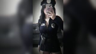 Gái Tiktok cosplay cảnh sát các kiểu + some