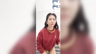 Call video với em teen VN dâm thèm cặc Tây trốn ck call móc cho th Tây nó xem p2