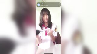 Học sinh lớp 10 lồn múp không lông call sex thủ dâm với bạn 1