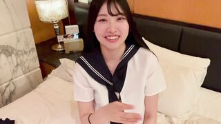 Mua dâm em học sinh mới lớn xinh như hoa hậu bú cu bắn ngập mồm cực sướng