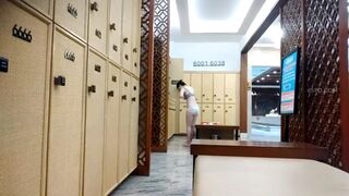 QUAY LÉN Ở SPA