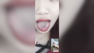 Call video sục cu với e Thu Hằng cực dâm ngồi nhìn a sục cặc mà lè lưỡi thèm thuồng