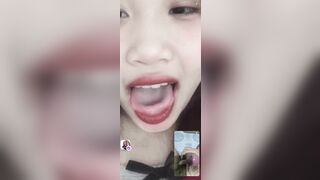Call video sục cu với e Thu Hằng cực dâm ngồi nhìn a sục cặc mà lè lưỡi thèm thuồng