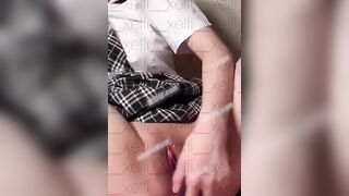 Mới đi học về, Em HS cấp 3 tốc váy Sex Toy Nghịch lồn thủ dâm chát sex gửi bạn trai