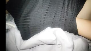 Súc vật a họ, Nửa đêm Mò lồn em họ ngủ say, Bóp Vú quay video thọt lồn