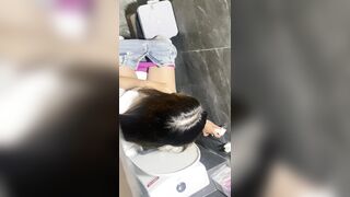 seri đặt cam quay lén nhà vệ sinh nữ em nào đít cũng to lồn múp - phần 13