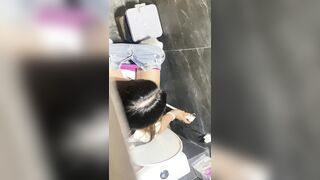 seri đặt cam quay lén nhà vệ sinh nữ em nào đít cũng to lồn múp - phần 13