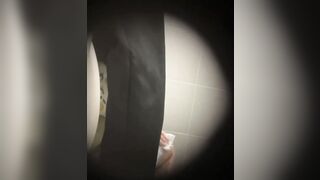 seri đặt cam quay lén nhà vệ sinh nữ em nào đít cũng to lồn múp - phần 59