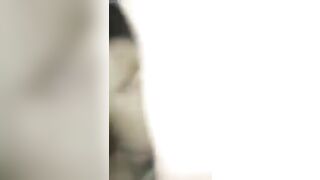 Em gái dâm để cho lũ bạn thân địt tập thể dâm đãng