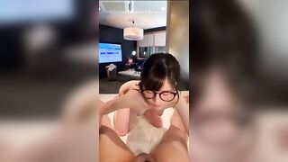 Em sgbb mình dây trắng nõn nà dâm đãng