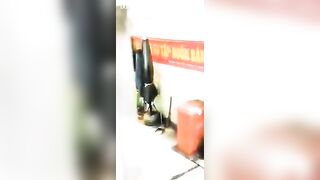Đitt meej tk súccc vâtj lợi dụng người ăn xin không bình thường