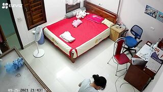 seri gái xinh thay quần áo cởi chuồng khi ở nhà 1 mình - phần 4
