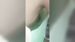 chị chủ quán cơm ăn mặc hớ hênh không mặc áo vú