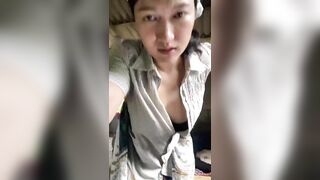 Sang nhà chị họ chơi nứng cặc đòi đụ, chị họ cũng nứng lồn thế cho mày đụ luôn.