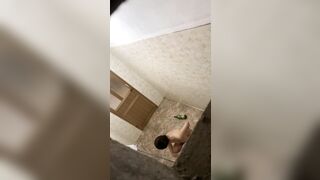 đột nhập dãy trọ sinh viên để quay lén mấy em tắm đúng là rửa mắt - phần 12