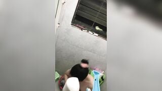 đột nhập dãy trọ sinh viên để quay lén mấy em tắm đúng là rửa mắt - phần 15